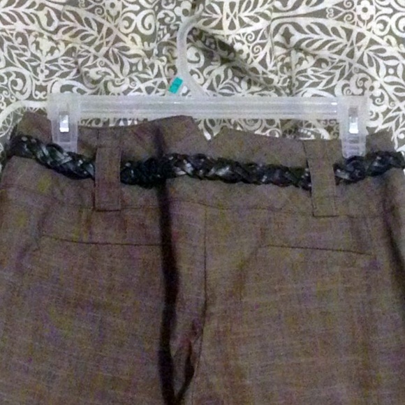 New A. Byer Slacks with belt, NWT size 9 - Picture 4 of 6